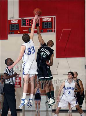 Thumbnail 2 in Georgetown vs Killeen  (UIL 5A District Playoffs) photogallery.