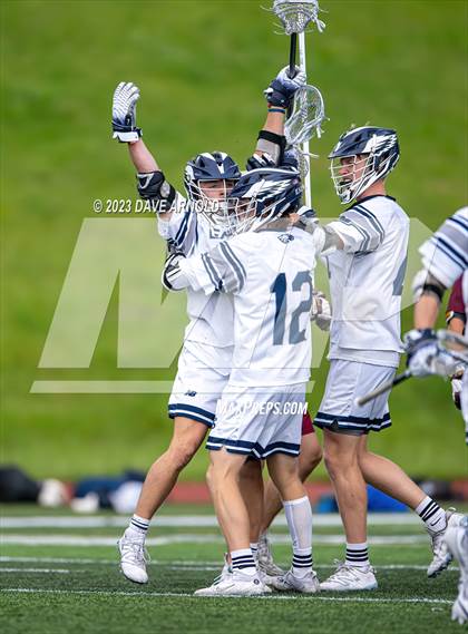 Thumbnail 2 in St. John's Prep vs. Boston College High (MIAA Division 1 Final) photogallery.