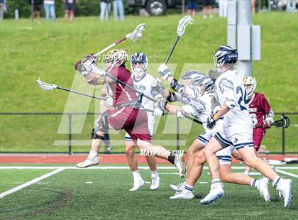 Thumbnail 2 in St. John's Prep vs. Boston College High (MIAA Division 1 Final) photogallery.