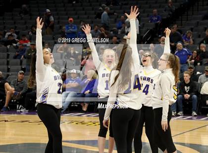 Thumbnail 1 in Mt. Shasta vs Foothill (CIF State D5 Final) photogallery.