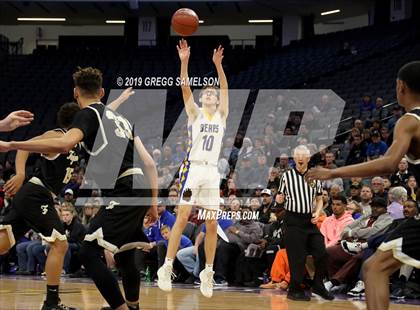Thumbnail 1 in Mt. Shasta vs Foothill (CIF State D5 Final) photogallery.