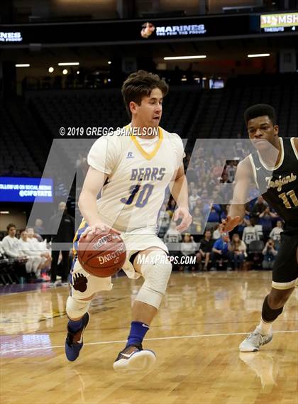 Thumbnail 1 in Mt. Shasta vs Foothill (CIF State D5 Final) photogallery.