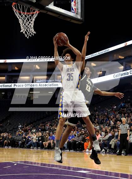 Thumbnail 3 in Mt. Shasta vs Foothill (CIF State D5 Final) photogallery.