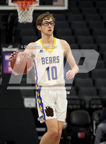 Thumbnail 1 in Mt. Shasta vs Foothill (CIF State D5 Final) photogallery.