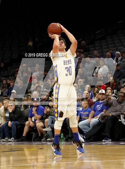 Thumbnail 3 in Mt. Shasta vs Foothill (CIF State D5 Final) photogallery.