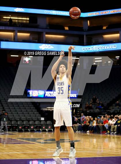 Thumbnail 2 in Mt. Shasta vs Foothill (CIF State D5 Final) photogallery.
