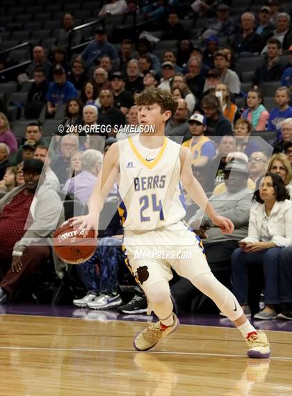 Thumbnail 2 in Mt. Shasta vs Foothill (CIF State D5 Final) photogallery.