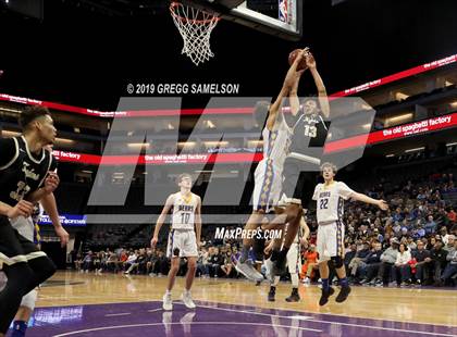 Thumbnail 3 in Mt. Shasta vs Foothill (CIF State D5 Final) photogallery.