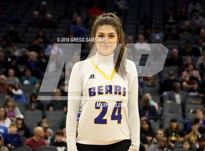 Thumbnail 2 in Mt. Shasta vs Foothill (CIF State D5 Final) photogallery.