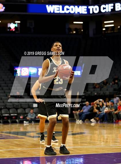 Thumbnail 2 in Mt. Shasta vs Foothill (CIF State D5 Final) photogallery.