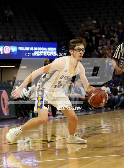 Thumbnail 1 in Mt. Shasta vs Foothill (CIF State D5 Final) photogallery.
