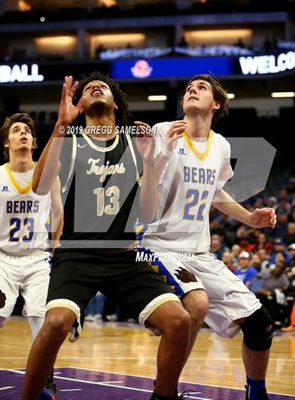 Thumbnail 3 in Mt. Shasta vs Foothill (CIF State D5 Final) photogallery.