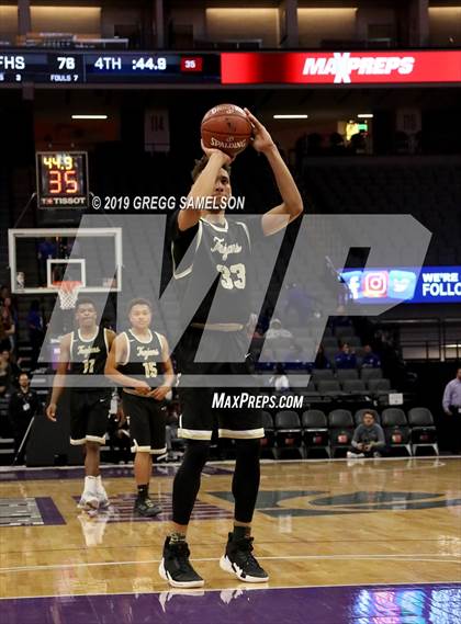 Thumbnail 1 in Mt. Shasta vs Foothill (CIF State D5 Final) photogallery.