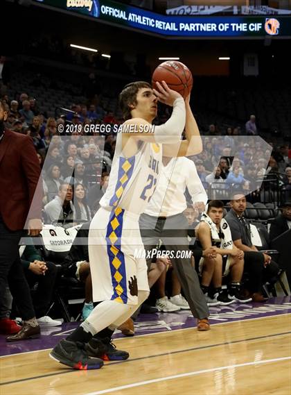 Thumbnail 3 in Mt. Shasta vs Foothill (CIF State D5 Final) photogallery.