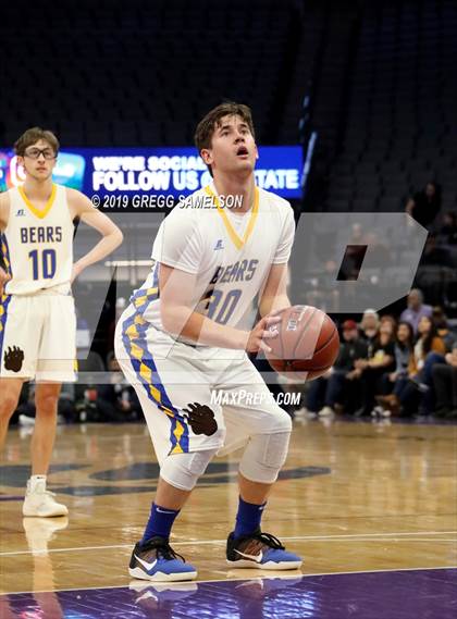 Thumbnail 3 in Mt. Shasta vs Foothill (CIF State D5 Final) photogallery.