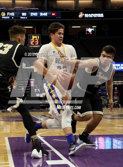 Thumbnail 1 in Mt. Shasta vs Foothill (CIF State D5 Final) photogallery.
