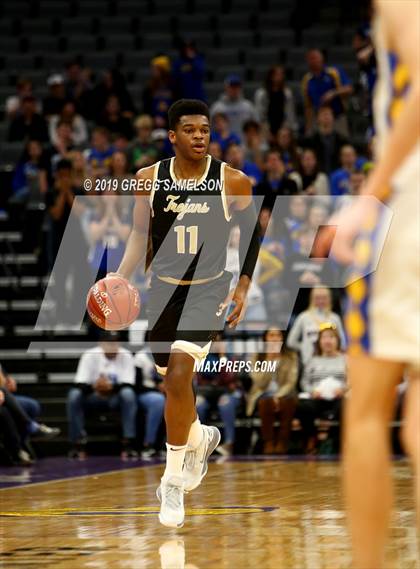 Thumbnail 2 in Mt. Shasta vs Foothill (CIF State D5 Final) photogallery.
