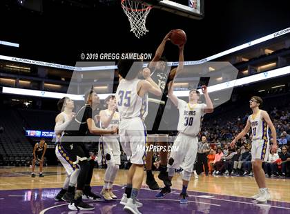 Thumbnail 1 in Mt. Shasta vs Foothill (CIF State D5 Final) photogallery.