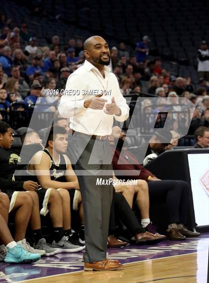 Thumbnail 3 in Mt. Shasta vs Foothill (CIF State D5 Final) photogallery.