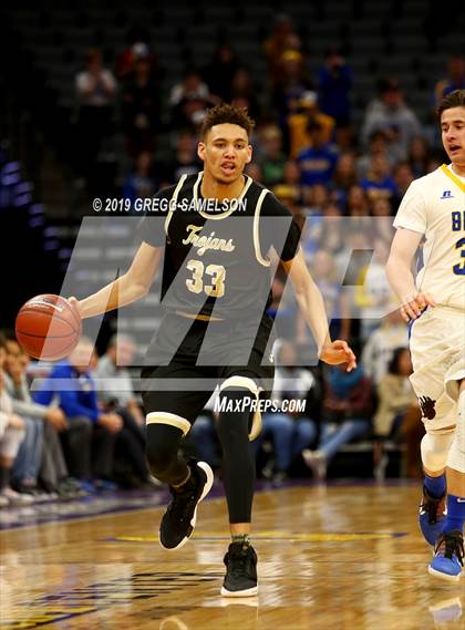 Thumbnail 2 in Mt. Shasta vs Foothill (CIF State D5 Final) photogallery.