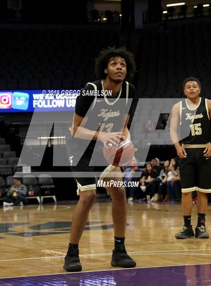 Thumbnail 2 in Mt. Shasta vs Foothill (CIF State D5 Final) photogallery.