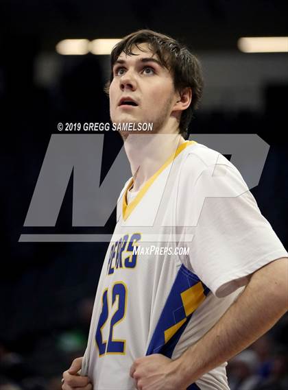 Thumbnail 2 in Mt. Shasta vs Foothill (CIF State D5 Final) photogallery.