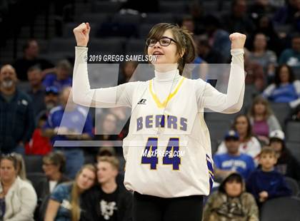 Thumbnail 2 in Mt. Shasta vs Foothill (CIF State D5 Final) photogallery.