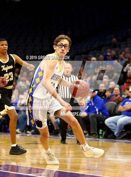 Thumbnail 1 in Mt. Shasta vs Foothill (CIF State D5 Final) photogallery.