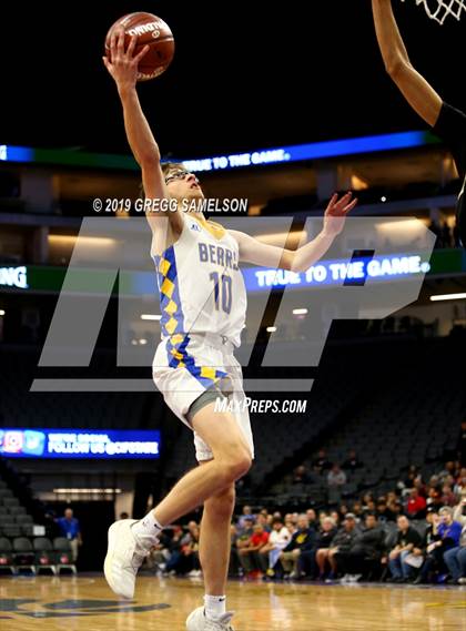 Thumbnail 3 in Mt. Shasta vs Foothill (CIF State D5 Final) photogallery.