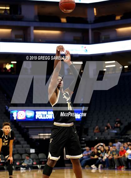Thumbnail 1 in Mt. Shasta vs Foothill (CIF State D5 Final) photogallery.
