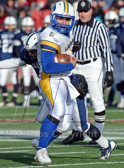 Thumbnail 1 in Lawrence vs. Huntington (Long Island Class III Final) photogallery.