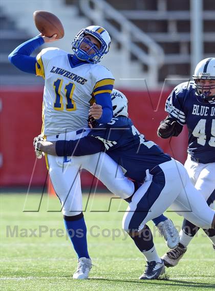 Thumbnail 1 in Lawrence vs. Huntington (Long Island Class III Final) photogallery.