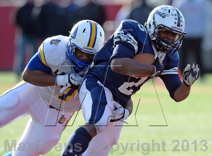 Thumbnail 1 in Lawrence vs. Huntington (Long Island Class III Final) photogallery.