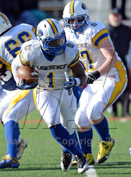 Thumbnail 2 in Lawrence vs. Huntington (Long Island Class III Final) photogallery.
