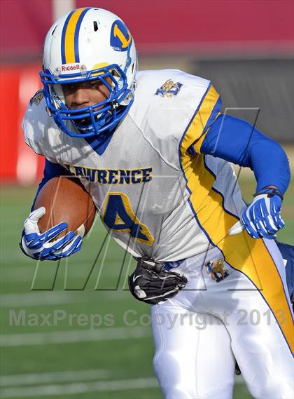 Thumbnail 3 in Lawrence vs. Huntington (Long Island Class III Final) photogallery.