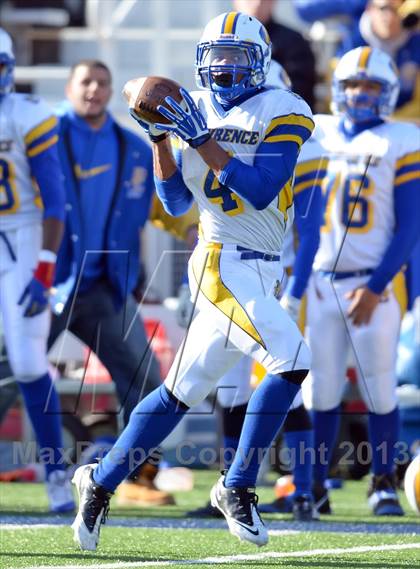 Thumbnail 1 in Lawrence vs. Huntington (Long Island Class III Final) photogallery.