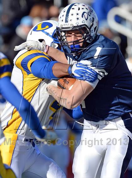 Thumbnail 1 in Lawrence vs. Huntington (Long Island Class III Final) photogallery.