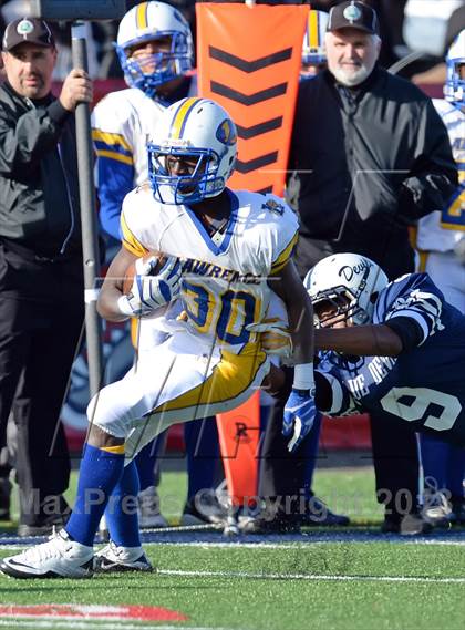 Thumbnail 2 in Lawrence vs. Huntington (Long Island Class III Final) photogallery.