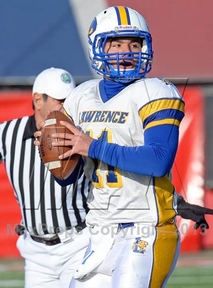 Thumbnail 3 in Lawrence vs. Huntington (Long Island Class III Final) photogallery.