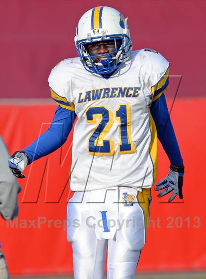 Thumbnail 1 in Lawrence vs. Huntington (Long Island Class III Final) photogallery.