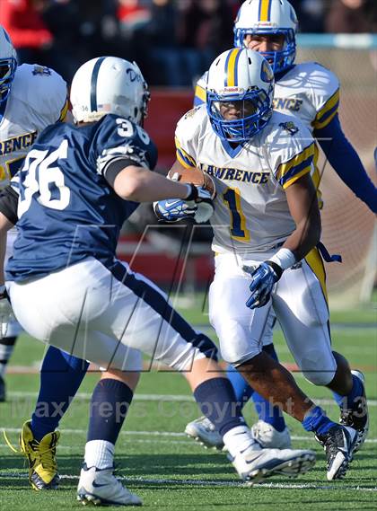 Thumbnail 2 in Lawrence vs. Huntington (Long Island Class III Final) photogallery.