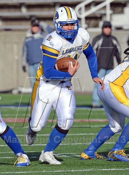 Thumbnail 1 in Lawrence vs. Huntington (Long Island Class III Final) photogallery.