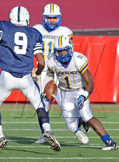 Thumbnail 1 in Lawrence vs. Huntington (Long Island Class III Final) photogallery.