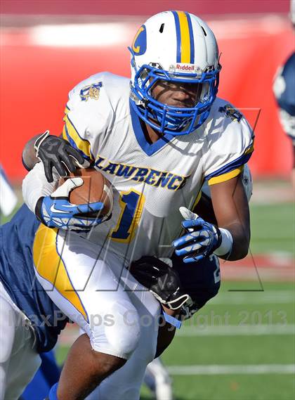 Thumbnail 1 in Lawrence vs. Huntington (Long Island Class III Final) photogallery.