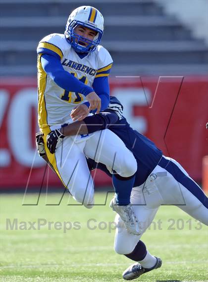 Thumbnail 3 in Lawrence vs. Huntington (Long Island Class III Final) photogallery.