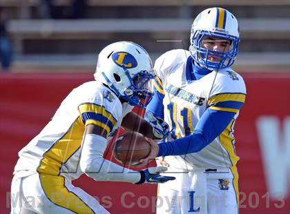 Thumbnail 1 in Lawrence vs. Huntington (Long Island Class III Final) photogallery.