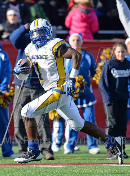 Thumbnail 1 in Lawrence vs. Huntington (Long Island Class III Final) photogallery.