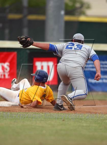 Thumbnail 3 in Del Campo vs. Benicia (CIF SJS D-2 Section Final) photogallery.