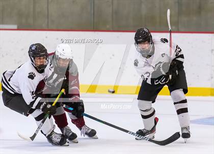 Thumbnail 1 in Brunswick School vs. Phillips Exeter Academy (Exeter Invitational) photogallery.