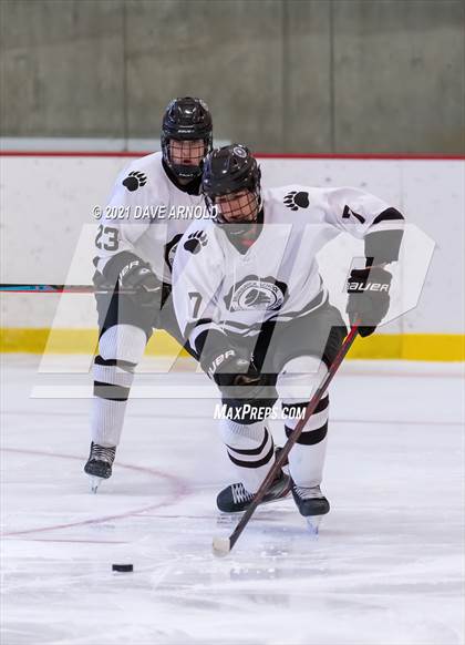 Thumbnail 2 in Brunswick School vs. Phillips Exeter Academy (Exeter Invitational) photogallery.